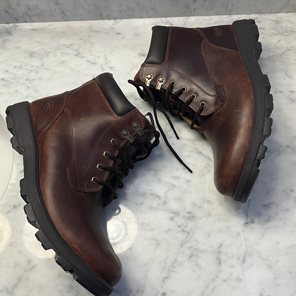 Ugg Stenton Boot Size 9 NEW main image 6